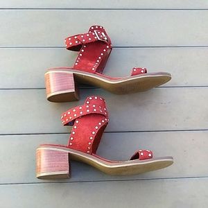 Steven Madden sandals